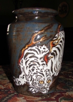 https://www.turnerandscratch.com/files/gimgs/th-8_8_tiger-pot-1.jpg